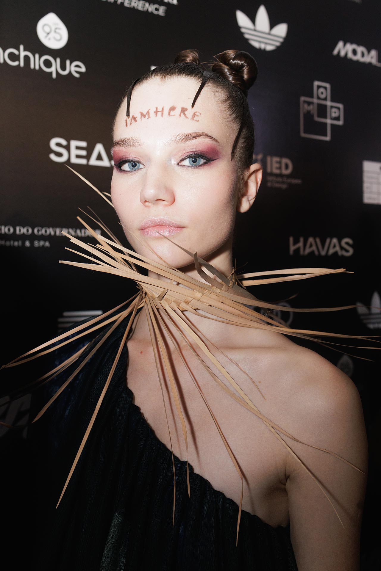 Kolovrat | Backstage | ModaLisboa – Base kolovrat bs 16