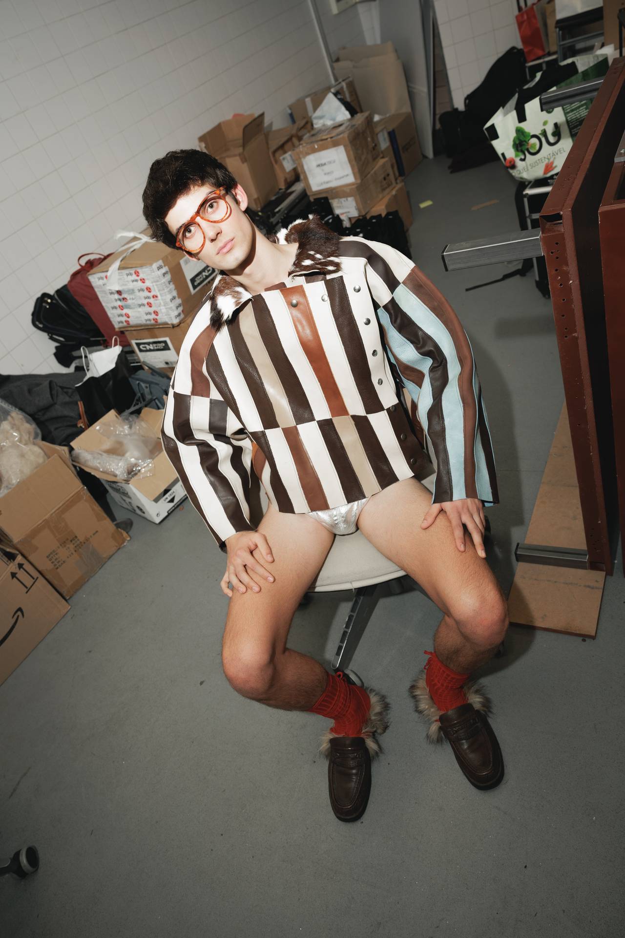 ariana orrico backstage 04